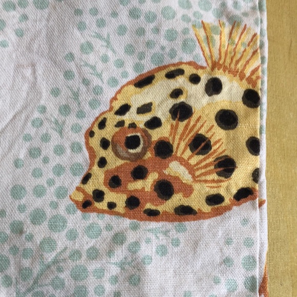 2 Gently used fish pillow case - Picture 5 of 8